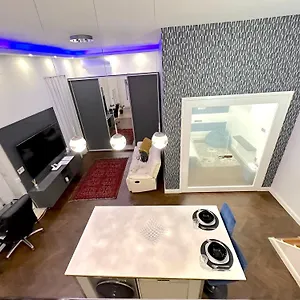 https://martons-apartment.inbudapesthotels.com